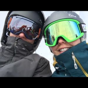 Meet your Posher, Elisa